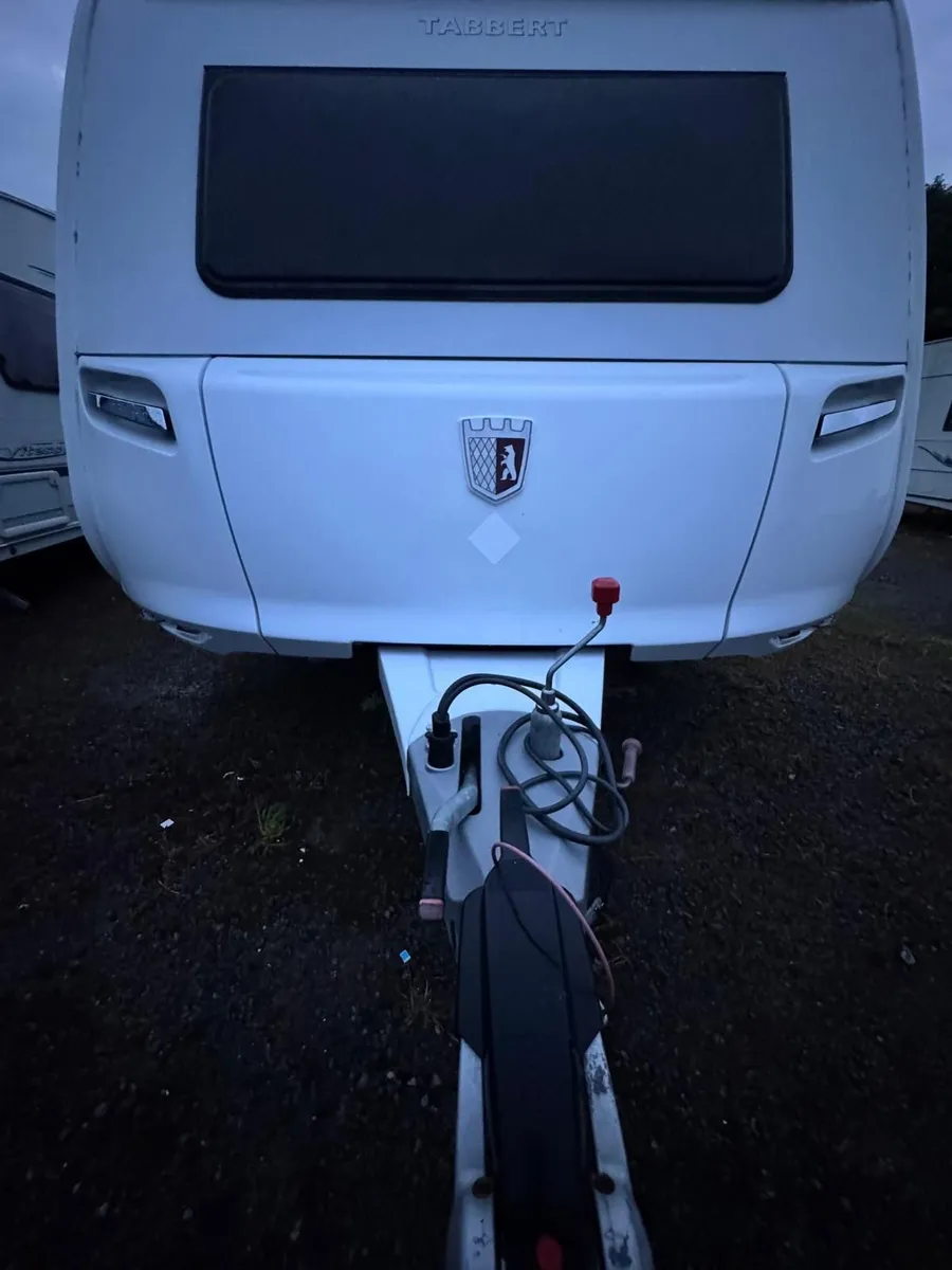 2017 TABBERT BELLINI 5/6 BERTH | TOP SPEC - Image 3