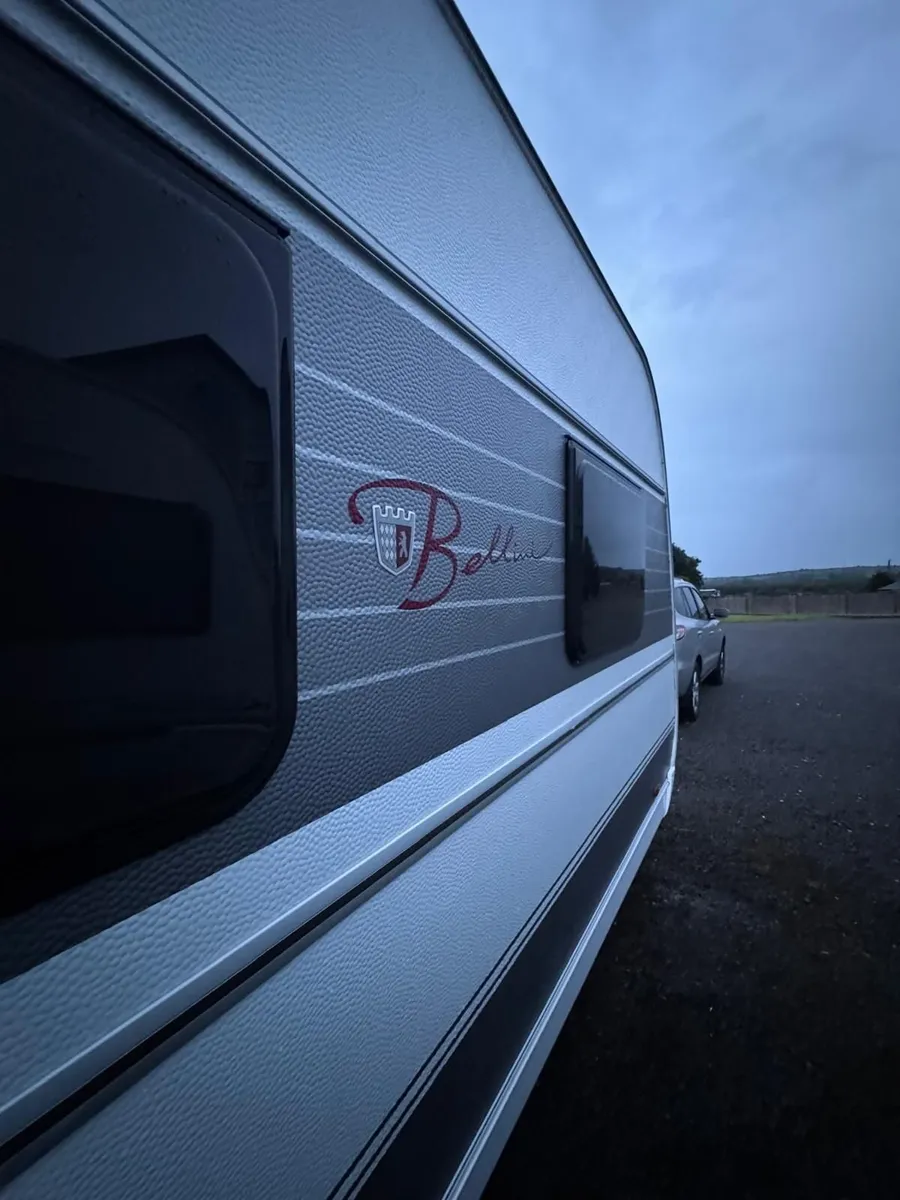 2017 TABBERT BELLINI 5/6 BERTH | TOP SPEC - Image 2
