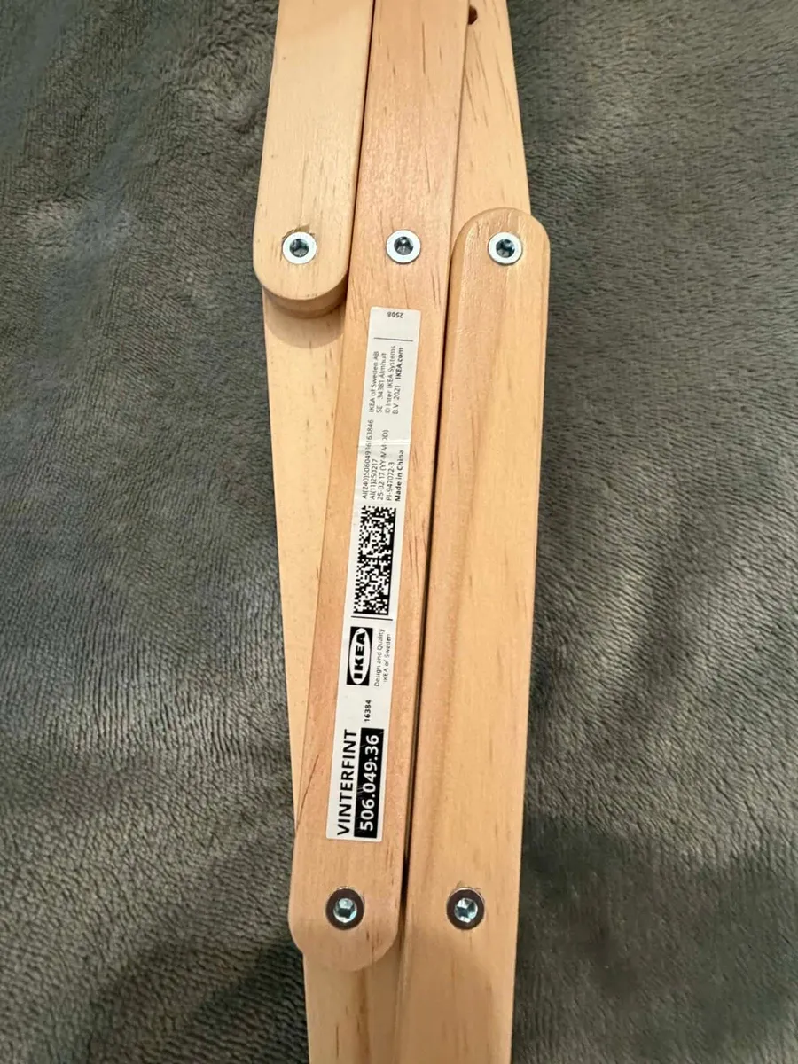 Wooden hanger new - Image 1