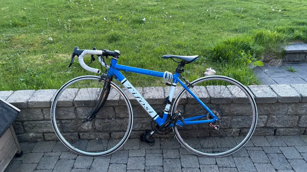 kids racing bike - Image 1