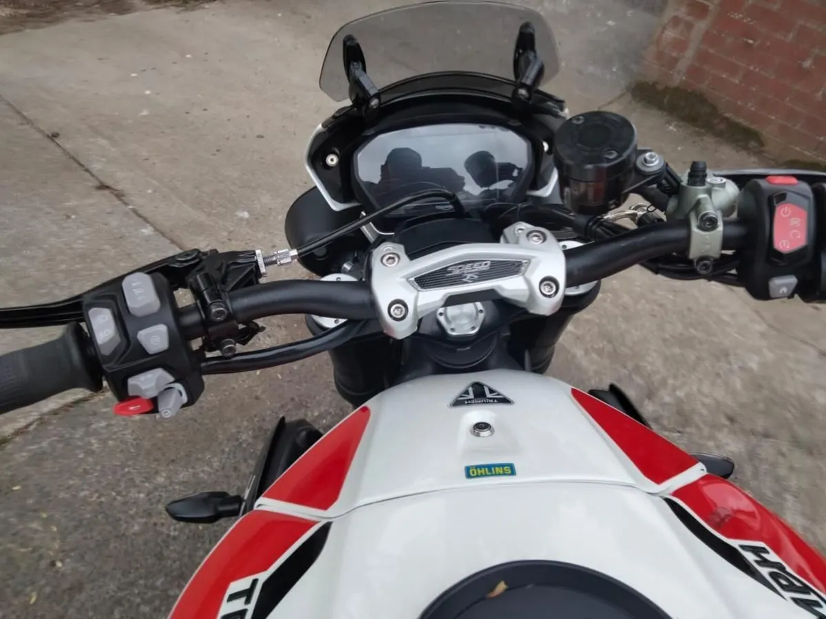 2019 triumph speed triple 1050rs - Image 3