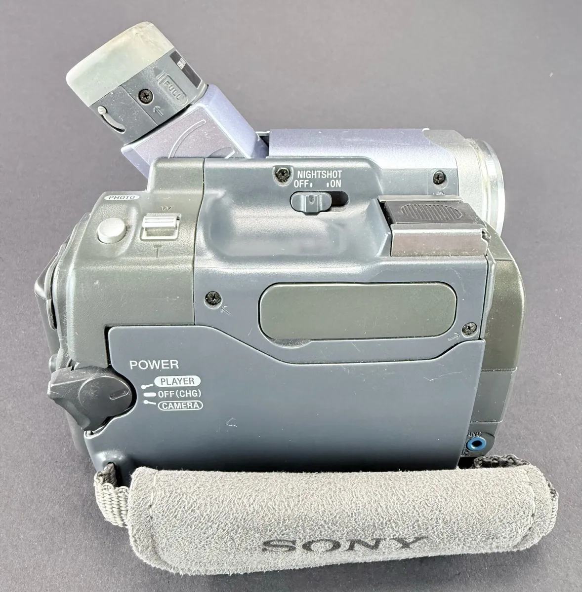 Sony DCR-TRV14E Nightshot Premium Mini DV tape cam - Image 3