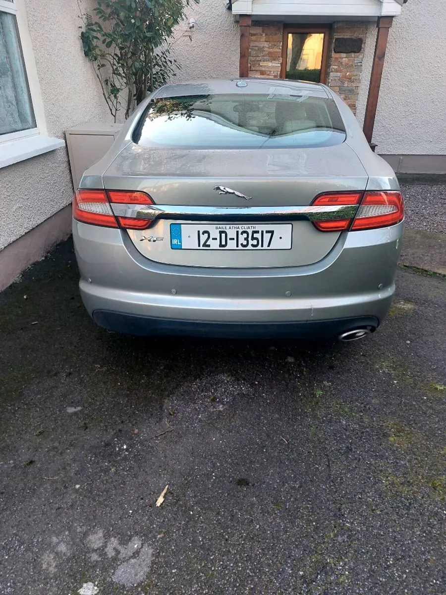 Jaguar xf 2012 2.2 - Image 3