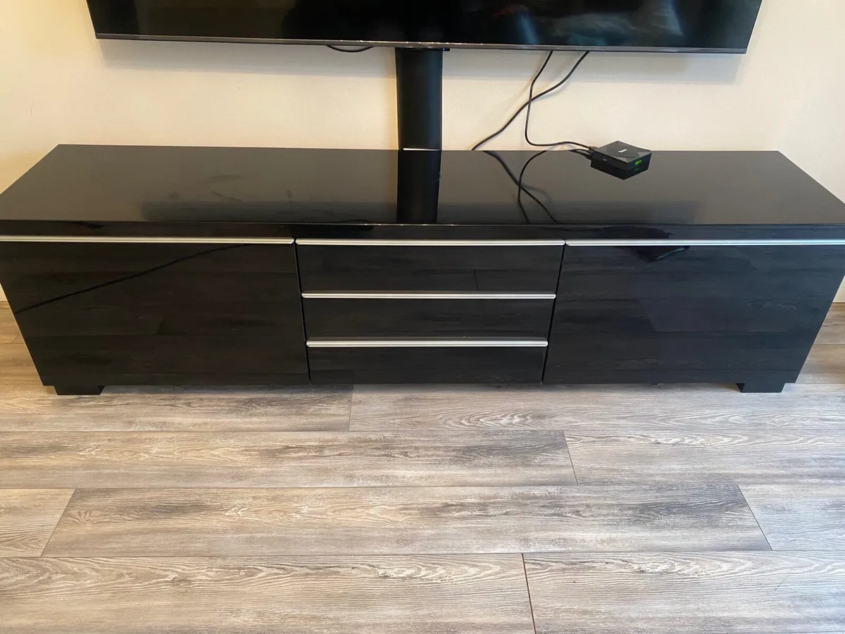 Tv / Media unit - Image 1