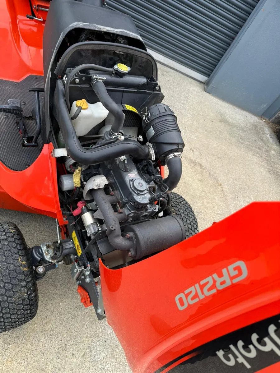 Kubota 2120 - Image 4