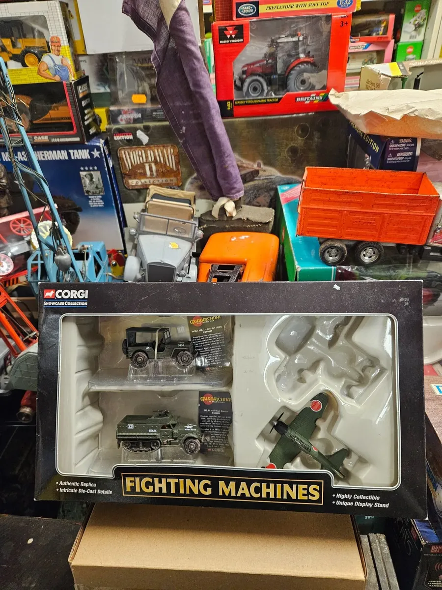 Corgi Fighting Vehicles Set - Image 3