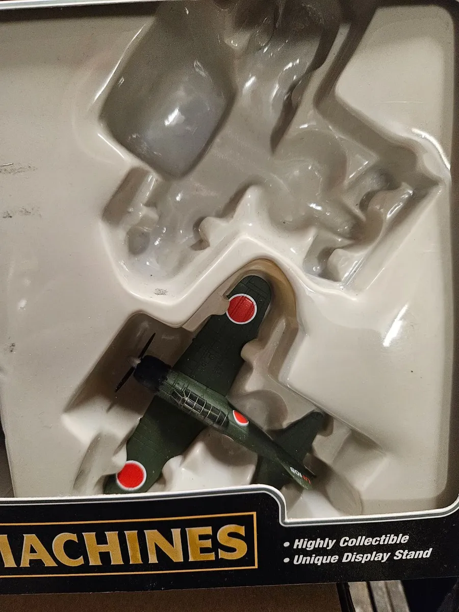 Corgi Fighting Vehicles Set - Image 4