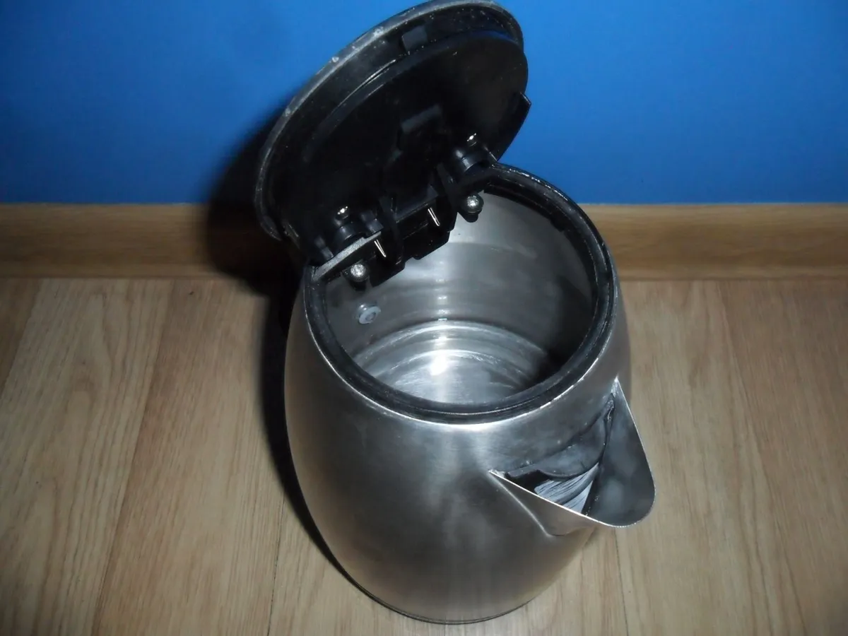 Electric kettle Standart F-716 - Image 3