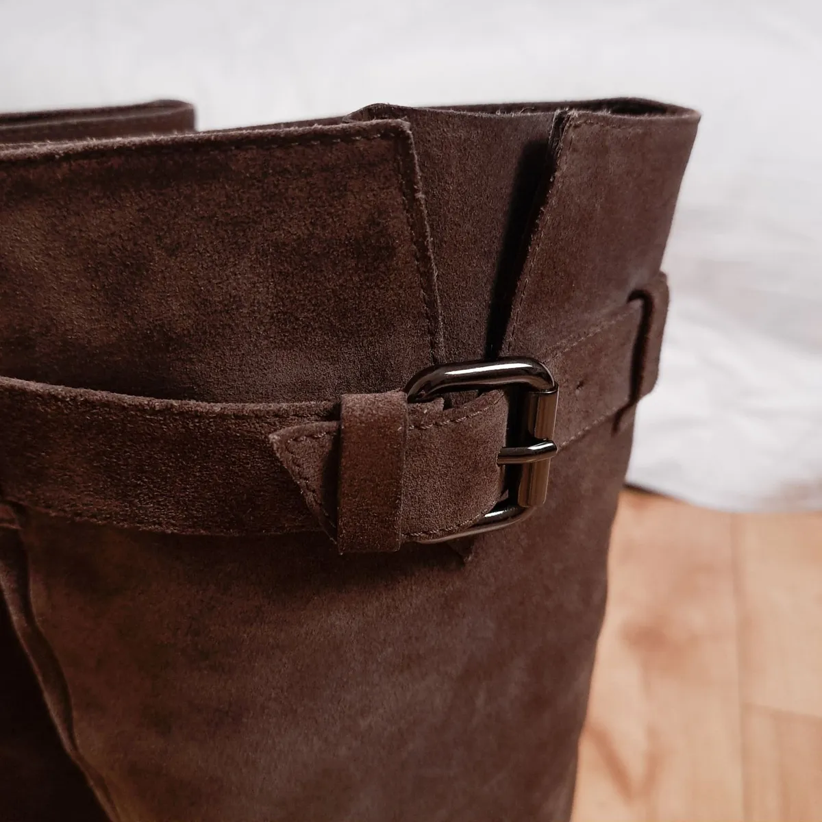 Tods Brown Knee High Suede Buckle Boots Size 36.5 - Image 2