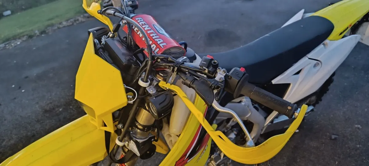 Suzuki RMX 450Z 2010 - Image 3