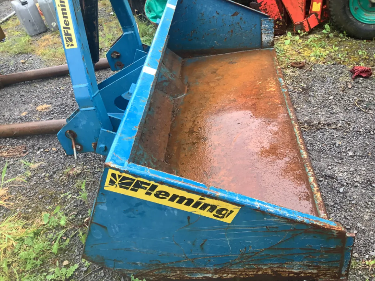 Used Fleming 6’6” hydraulic link box - Image 2