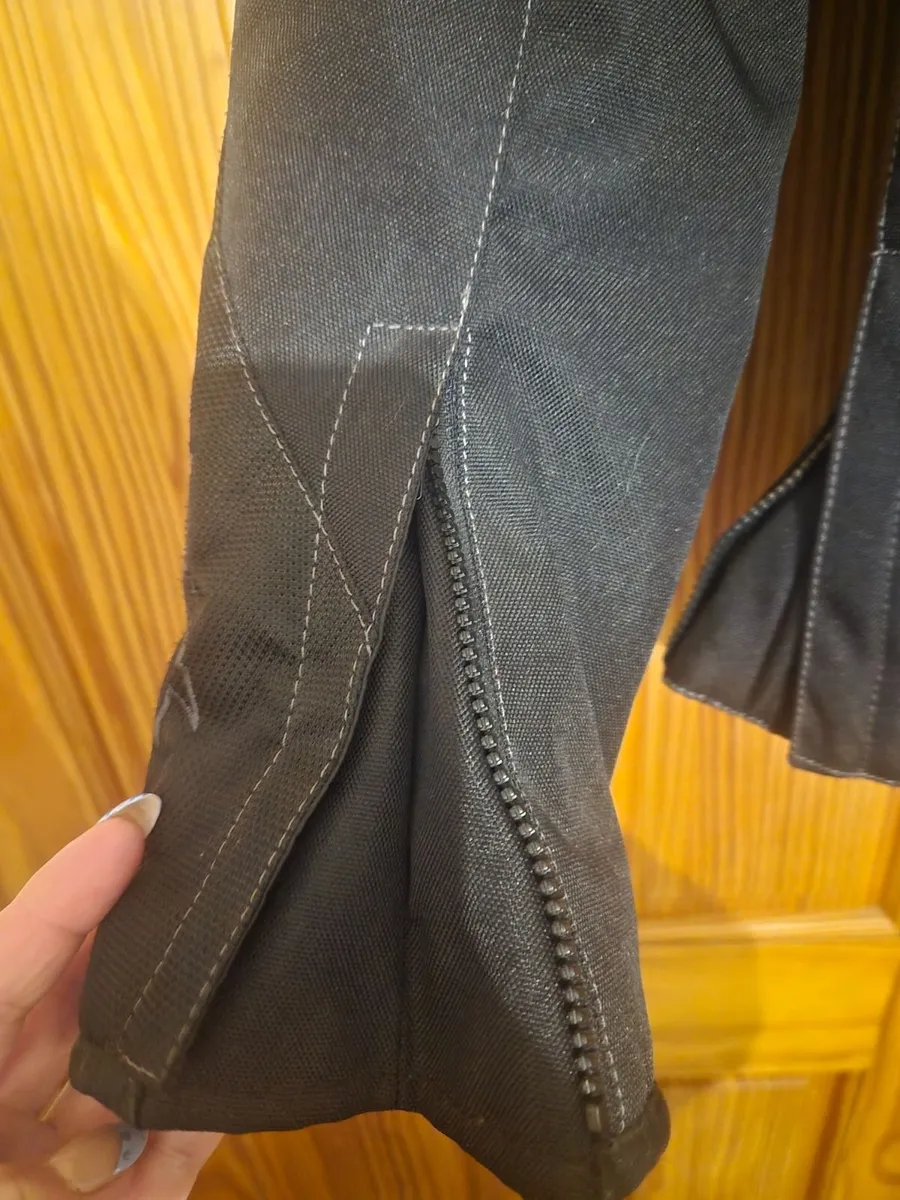 Motorbike jacket - Image 4
