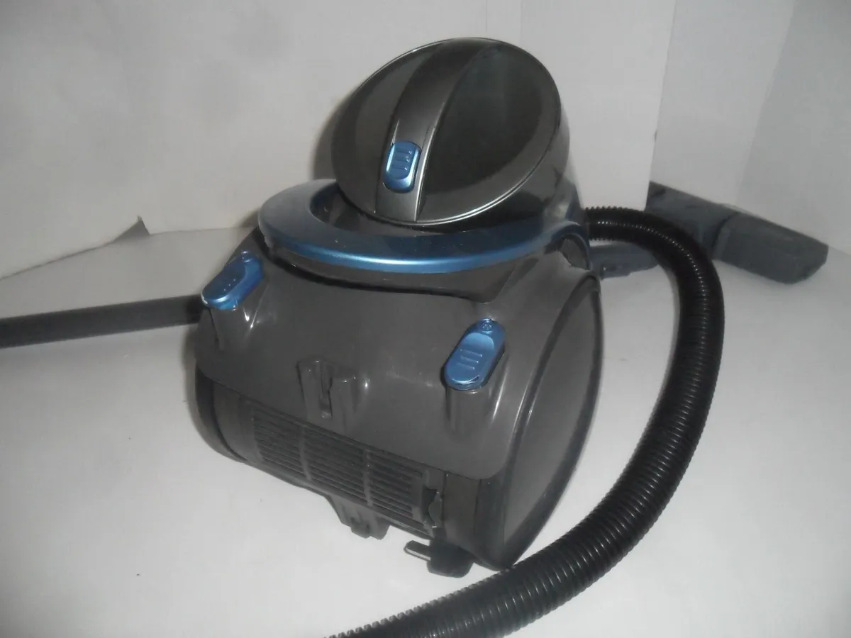 Tesco vacuum cleaner - Image 4