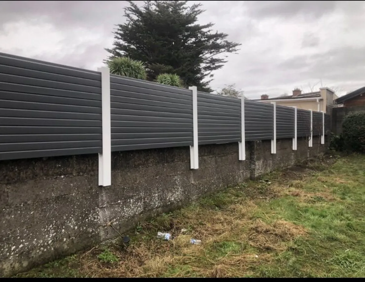 garden fence - Image 1