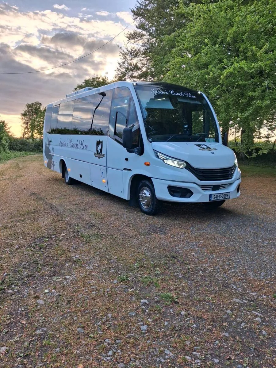 Iveco Unvi 29 Seater - Image 2