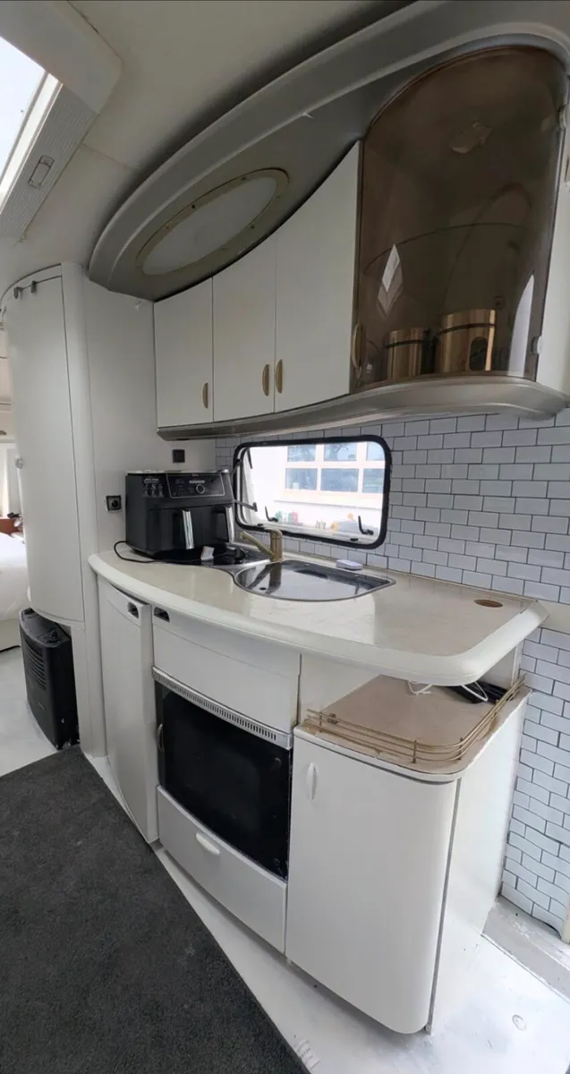 6 berth caravan - Image 4