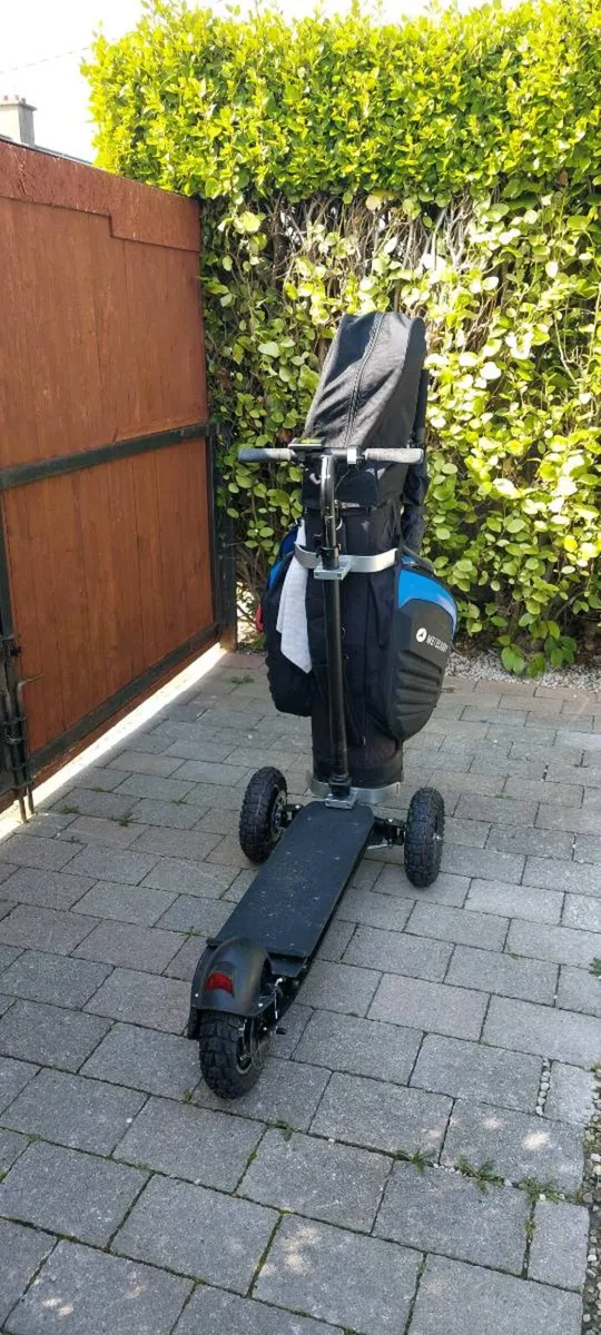 Electric golf scooter - Image 4
