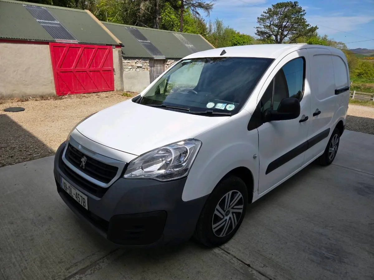 2018 Peugeot Partner 3 Seats only 81000 miles - Image 1