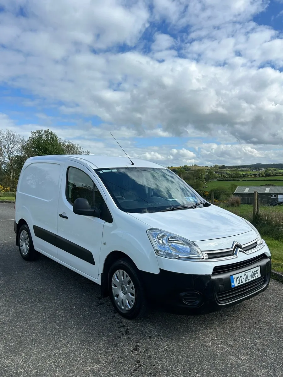 2013 Citroen Berlingo 3 seater - Image 1