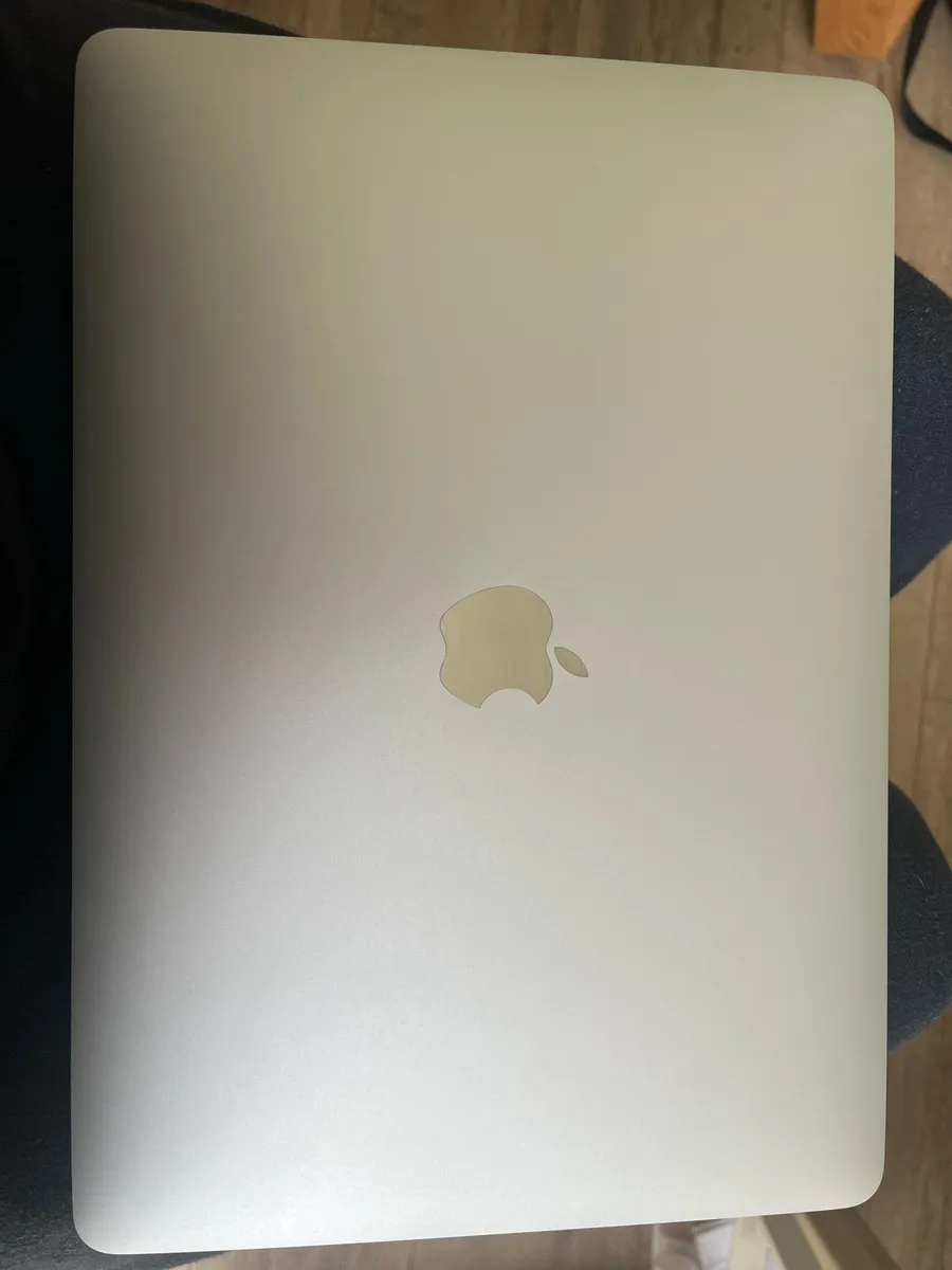 Macbook Pro 2019, 13.3 inch (128GB) - Image 1