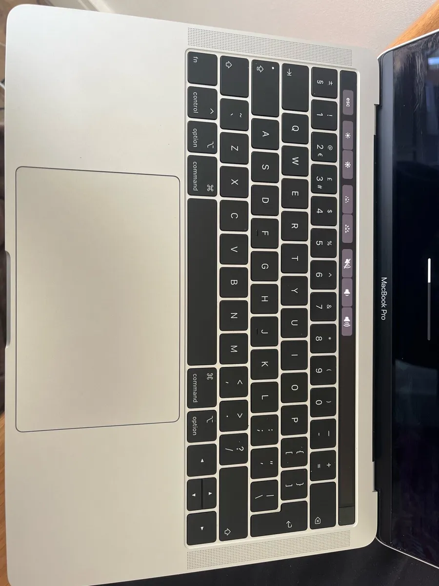 Macbook Pro 2019, 13.3 inch (128GB) - Image 4