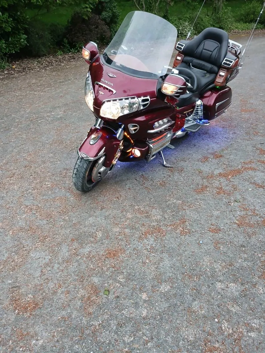 05 Honda Goldwing - Image 2
