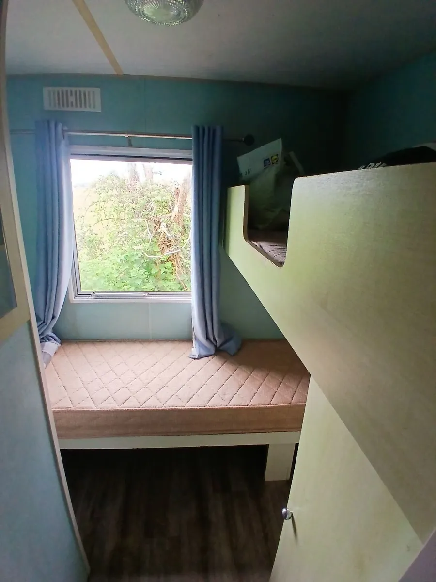 Mobile home - Image 2
