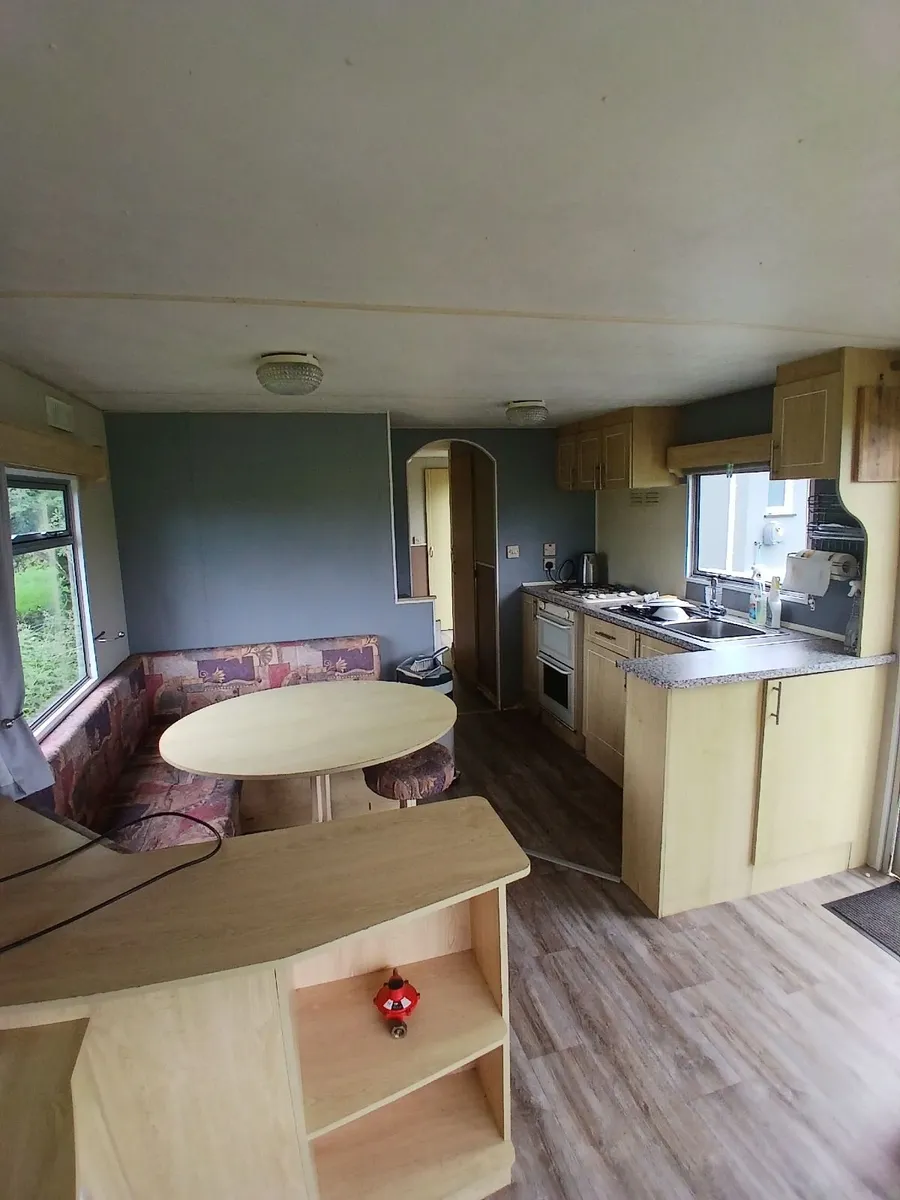 Mobile home - Image 1