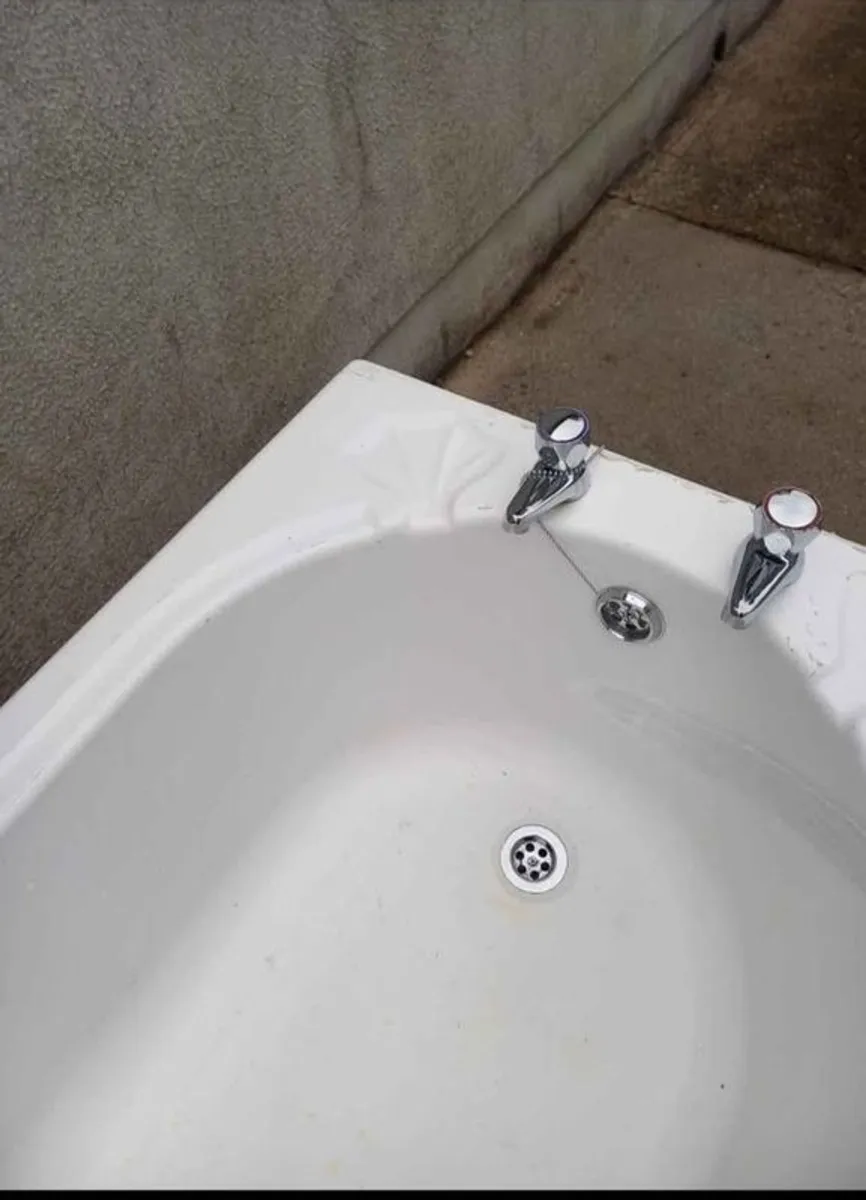 Bath - Image 2