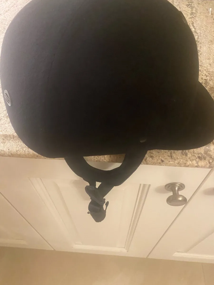 Girls Riding helmet - Image 2