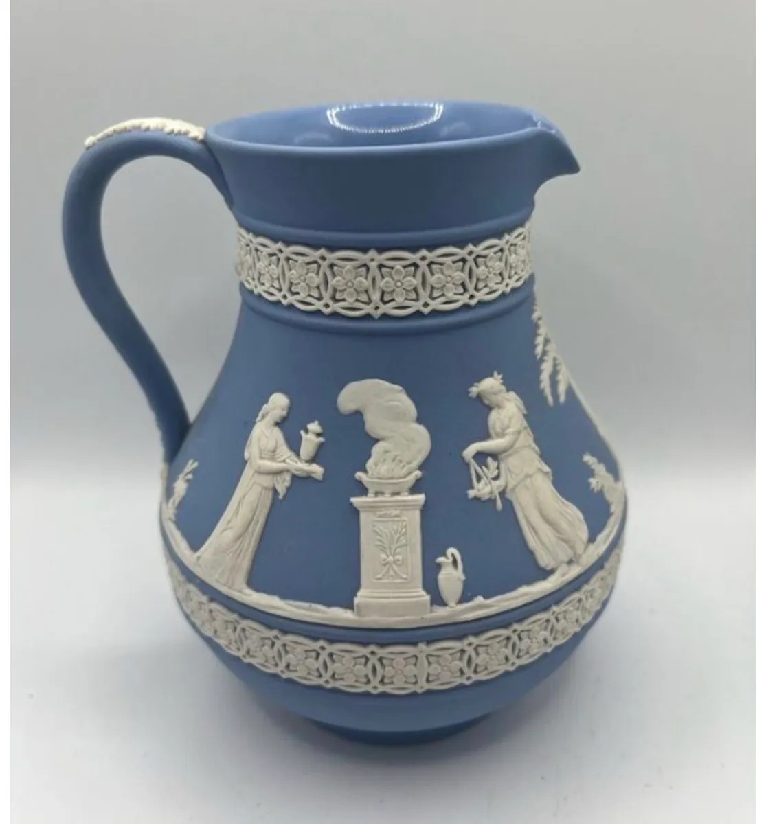 Three items of Wedgwood - Image 4