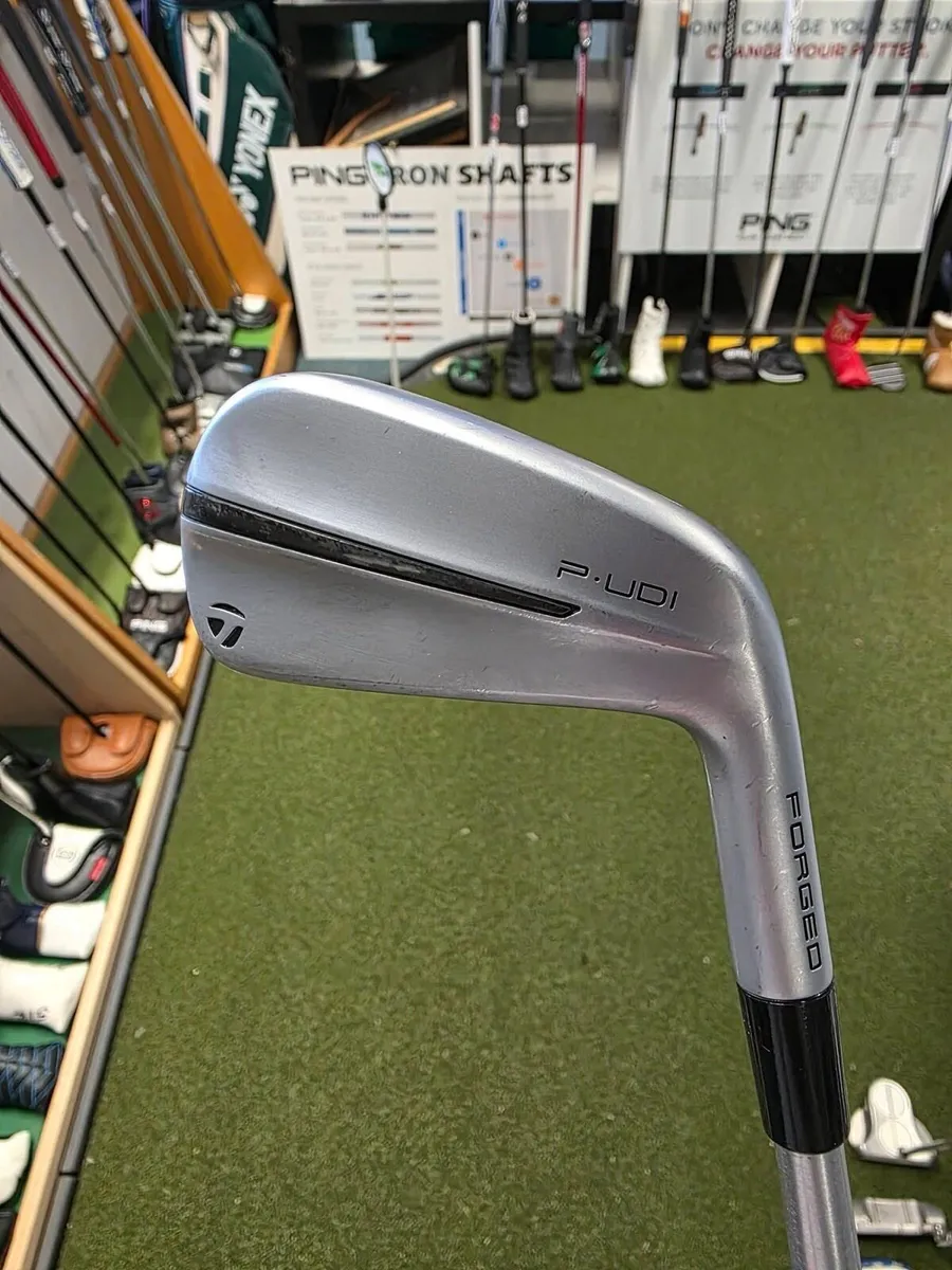 Taylormade Forged P-UDi 2 Iron - Image 1