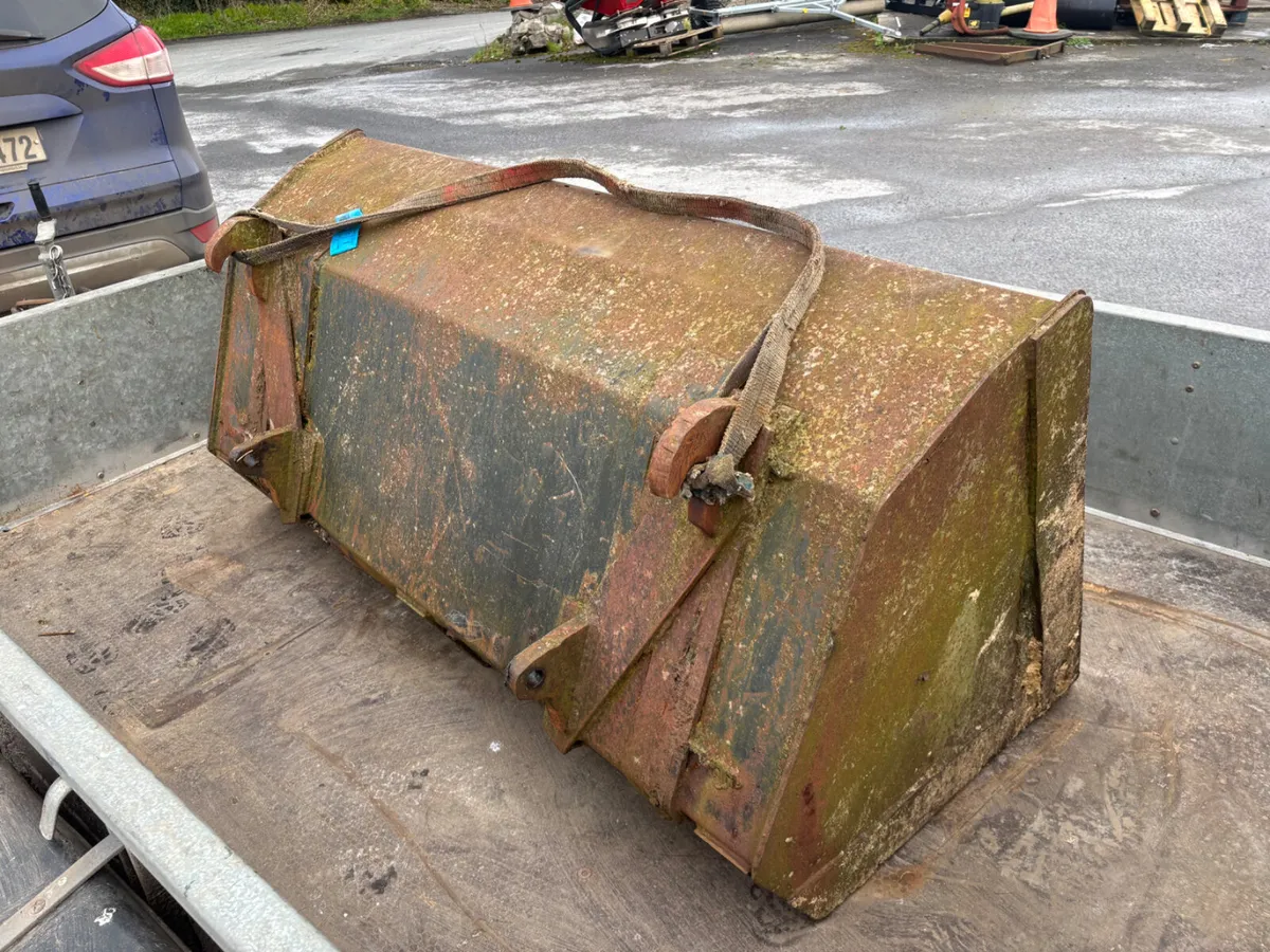 5ft loader bucket - Image 4