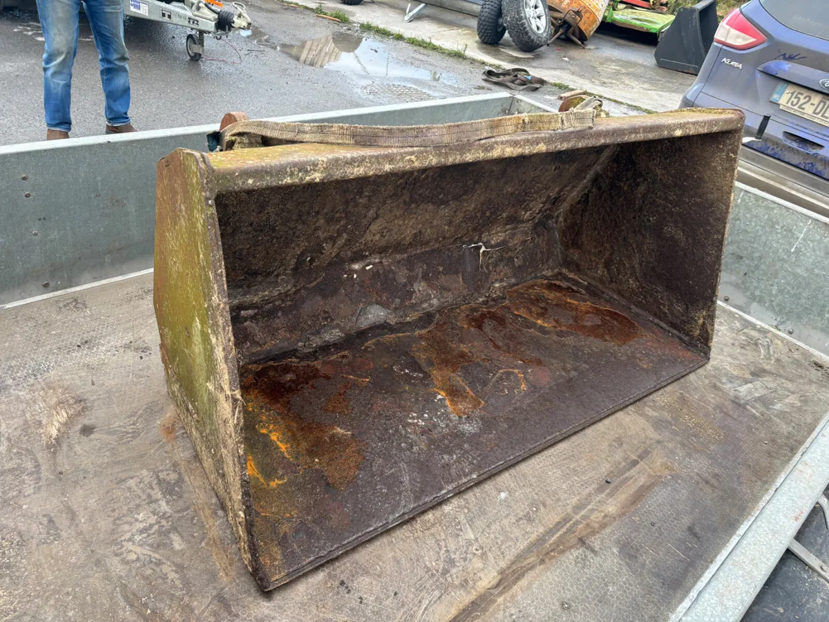 5ft loader bucket - Image 2