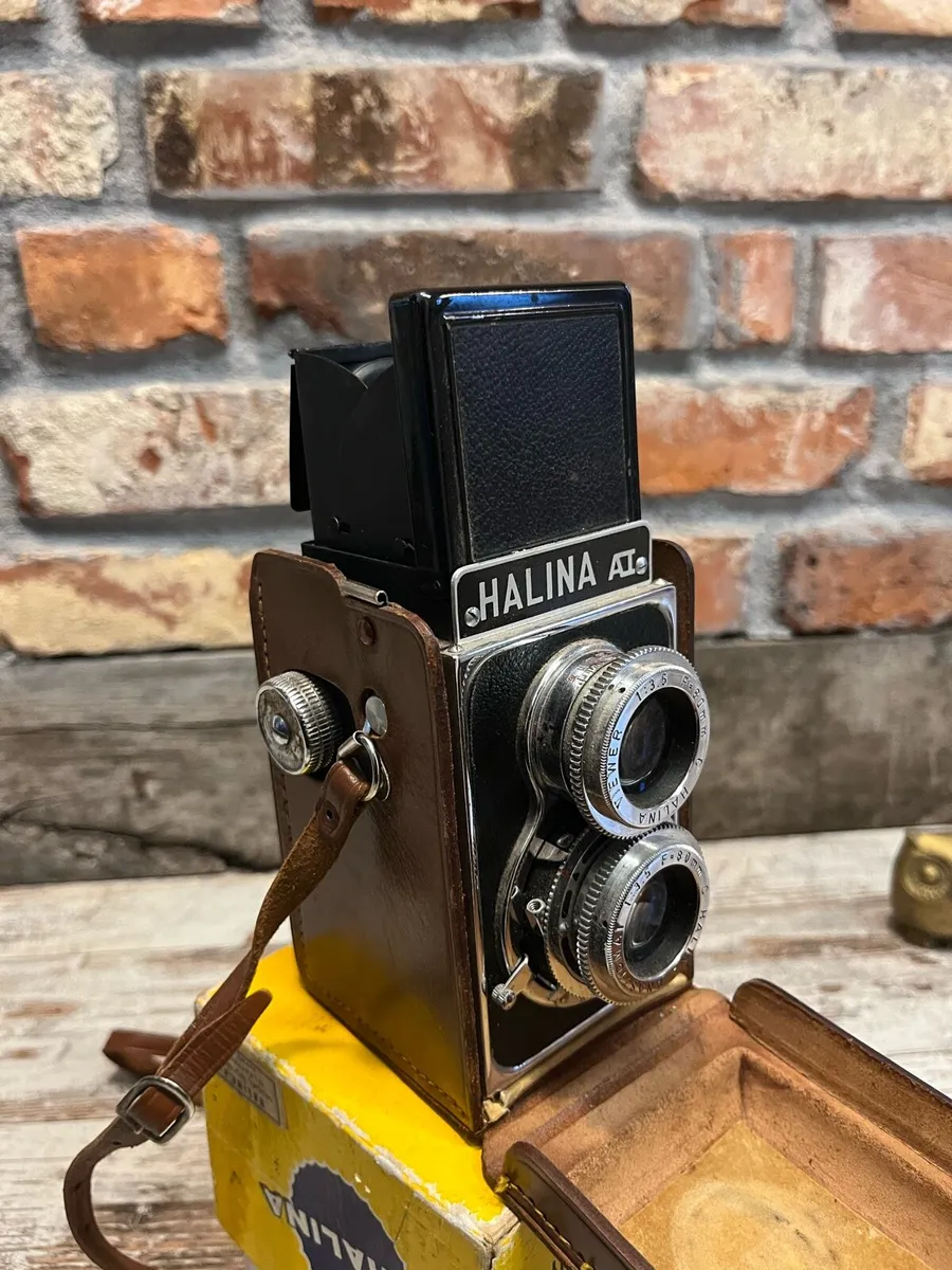 Vintage camera - Image 4