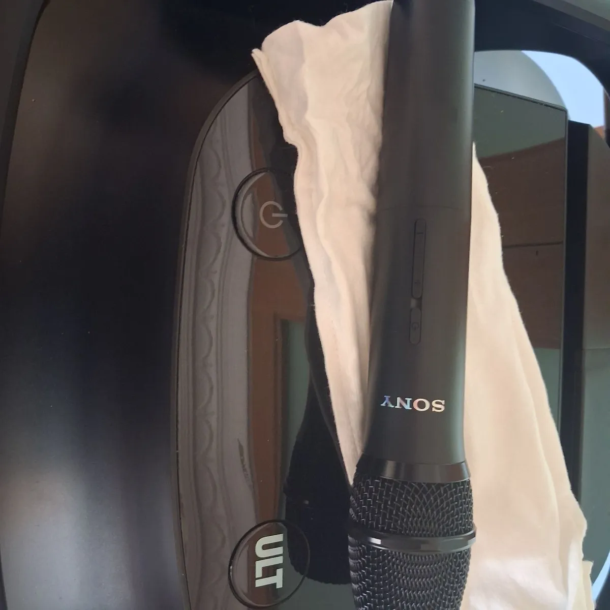 Tower wfi blue tooth mega box party speaker - Image 4