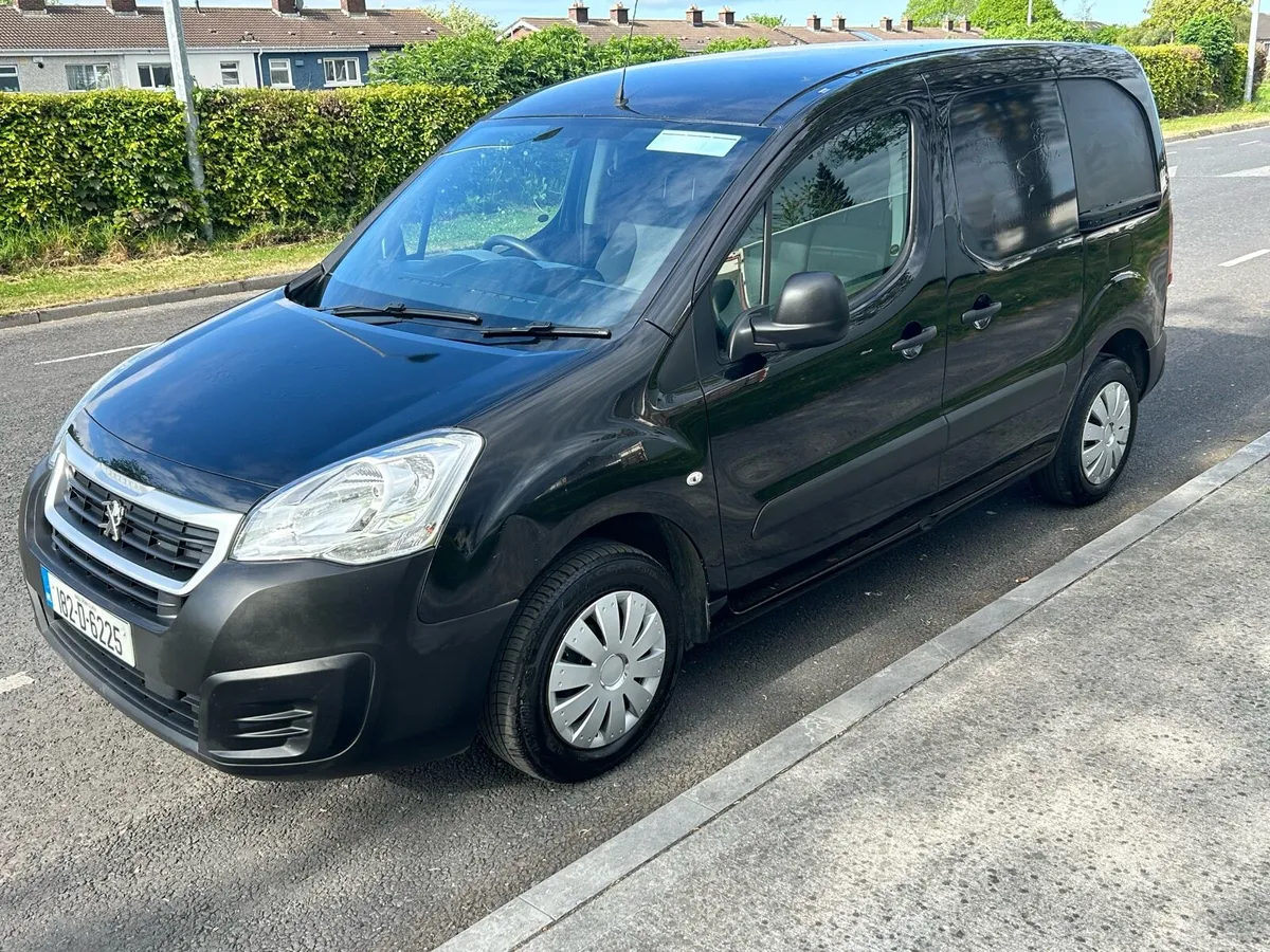 182 PUEGEOT PARTNER 3 SEATER 1.6 D DOE 10/26 TAX - Image 3