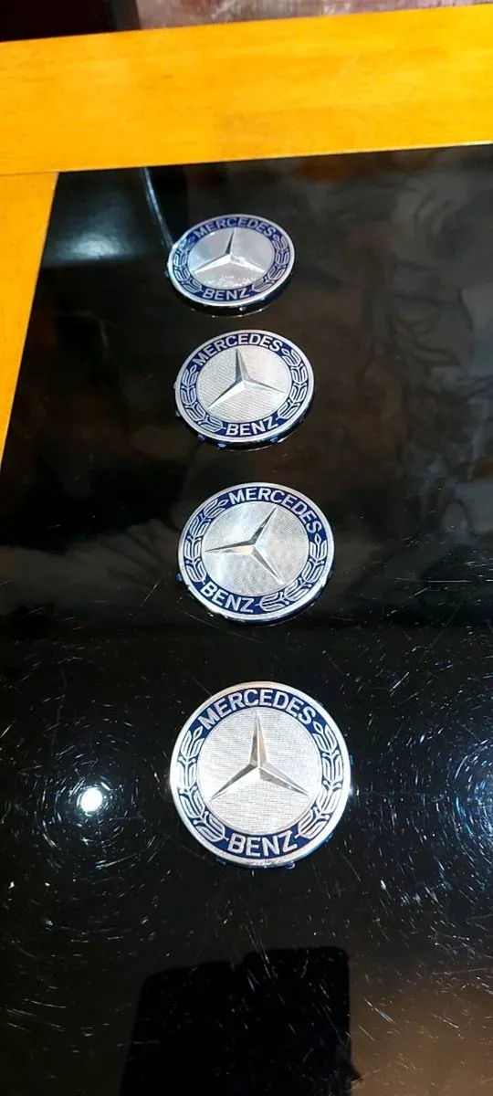 Mercedes  Centre  Caps - Image 4