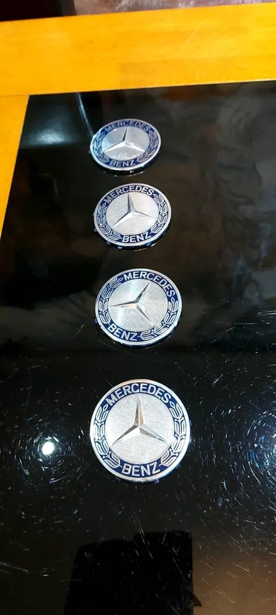 Mercedes  Centre  Caps - Image 2