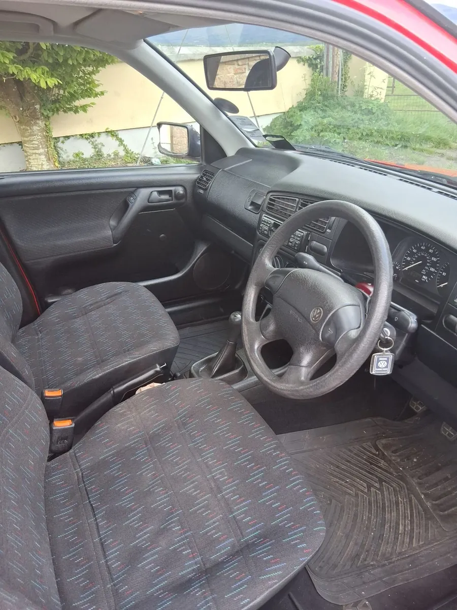 Volkswagen Golf 1996 - Image 4