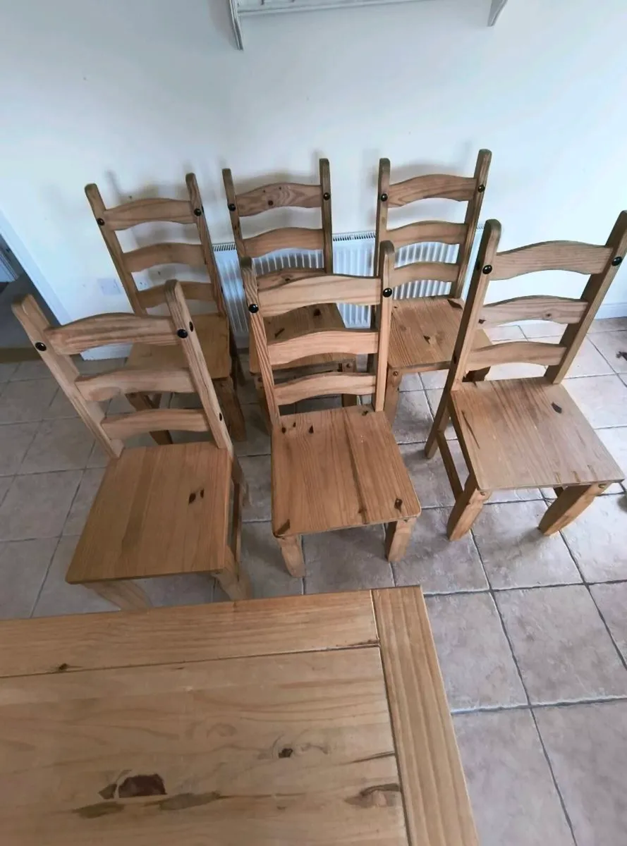 PINE TABLE + 6 CHAIRS - Image 2