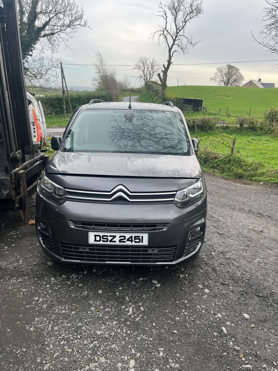 Citroen Berlingo breaking for parts - Image 2