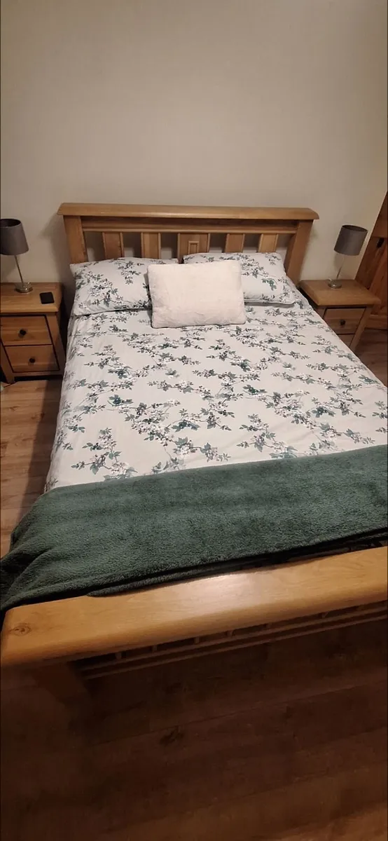 Bedroom set - Image 4