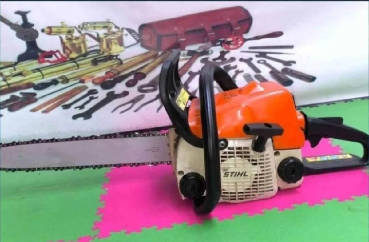 VINTAGE GENUINE STIHL 017 CHAINSAW - Image 1