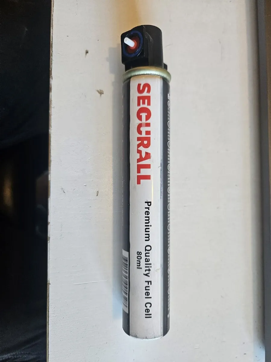 Paslode Gun Gas - Image 2