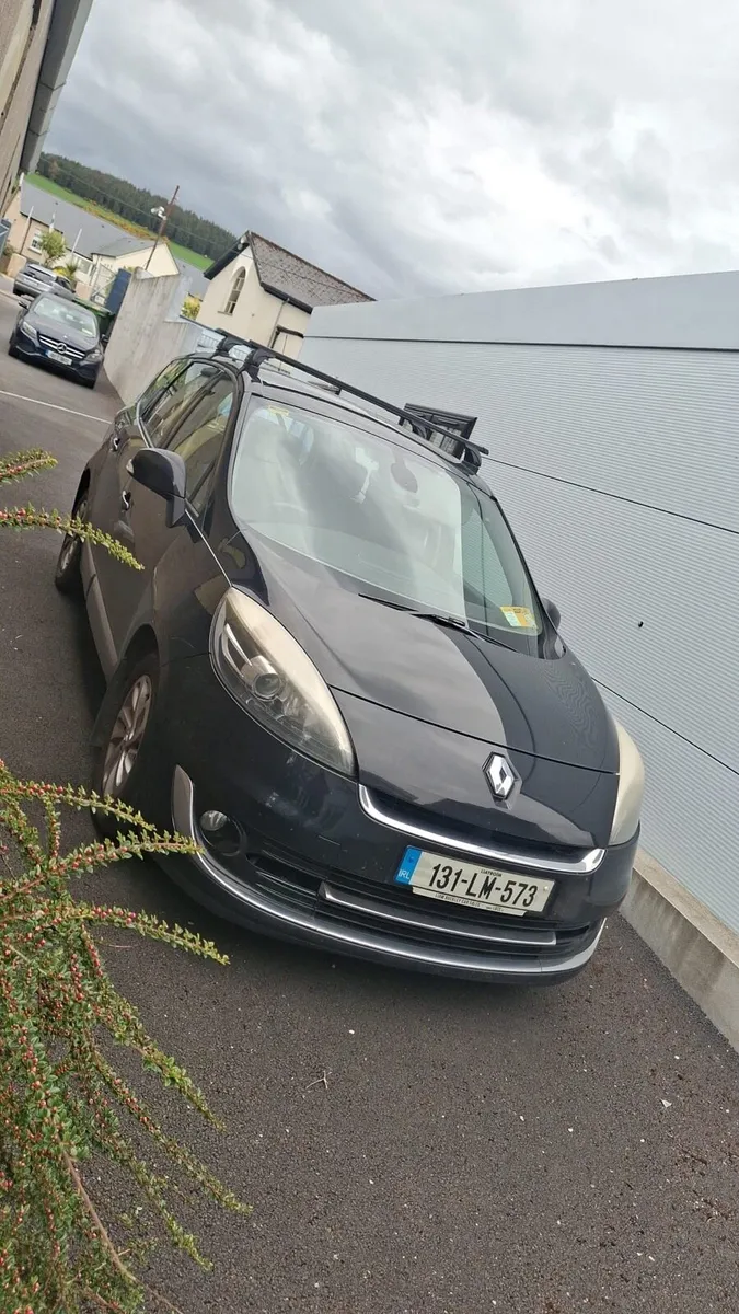 Car - Image 1