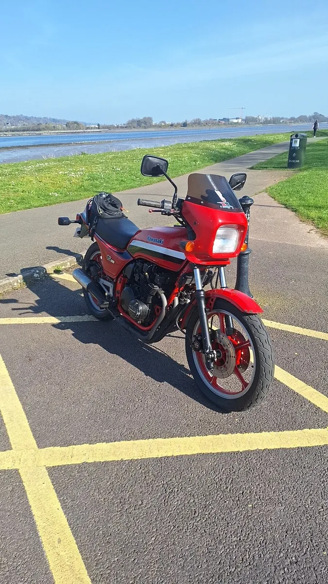 1982 Kawasaki GPz 550 - Image 1