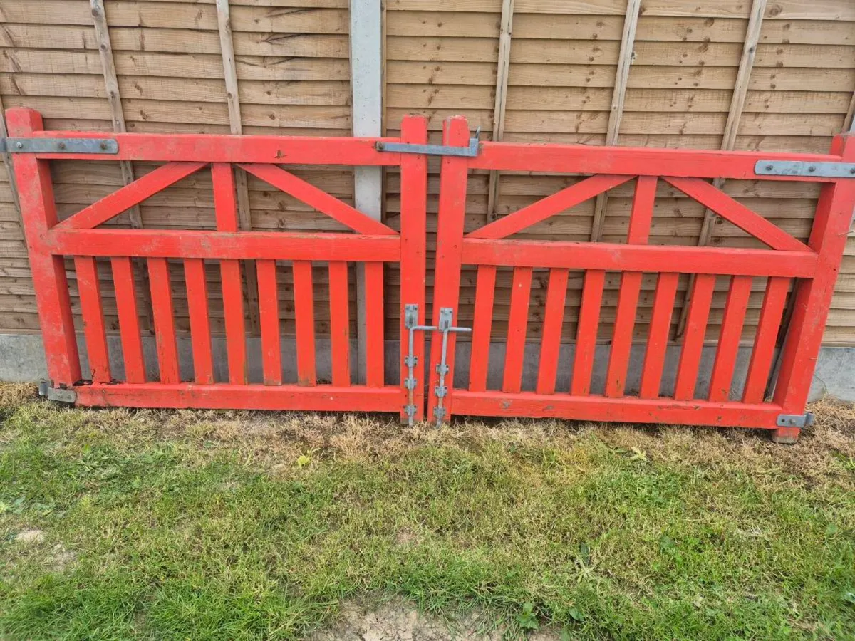 10 foot gates - Image 2