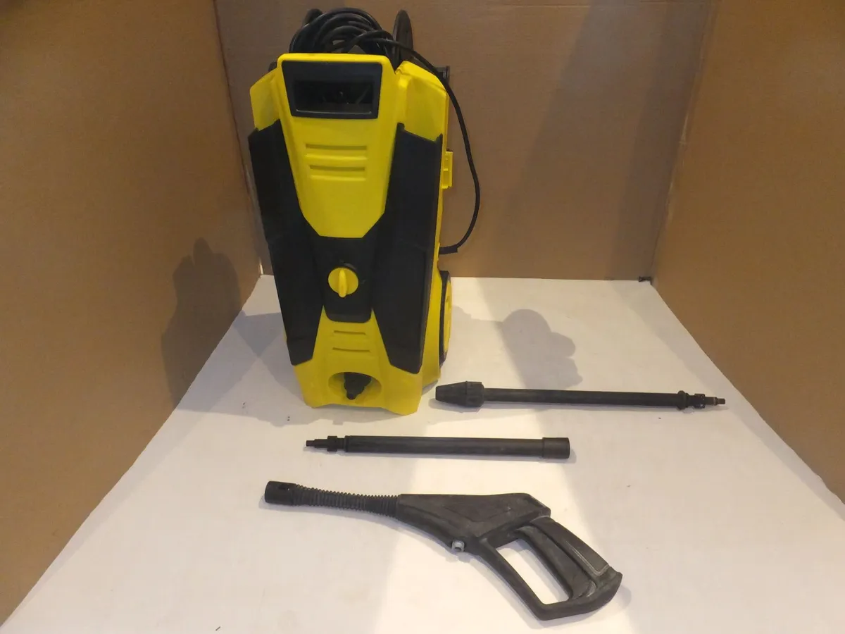 Power washer - Image 1