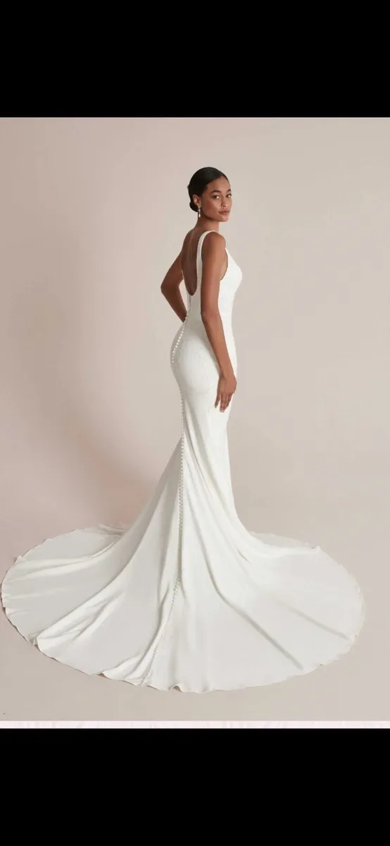 wedding dress - Image 4
